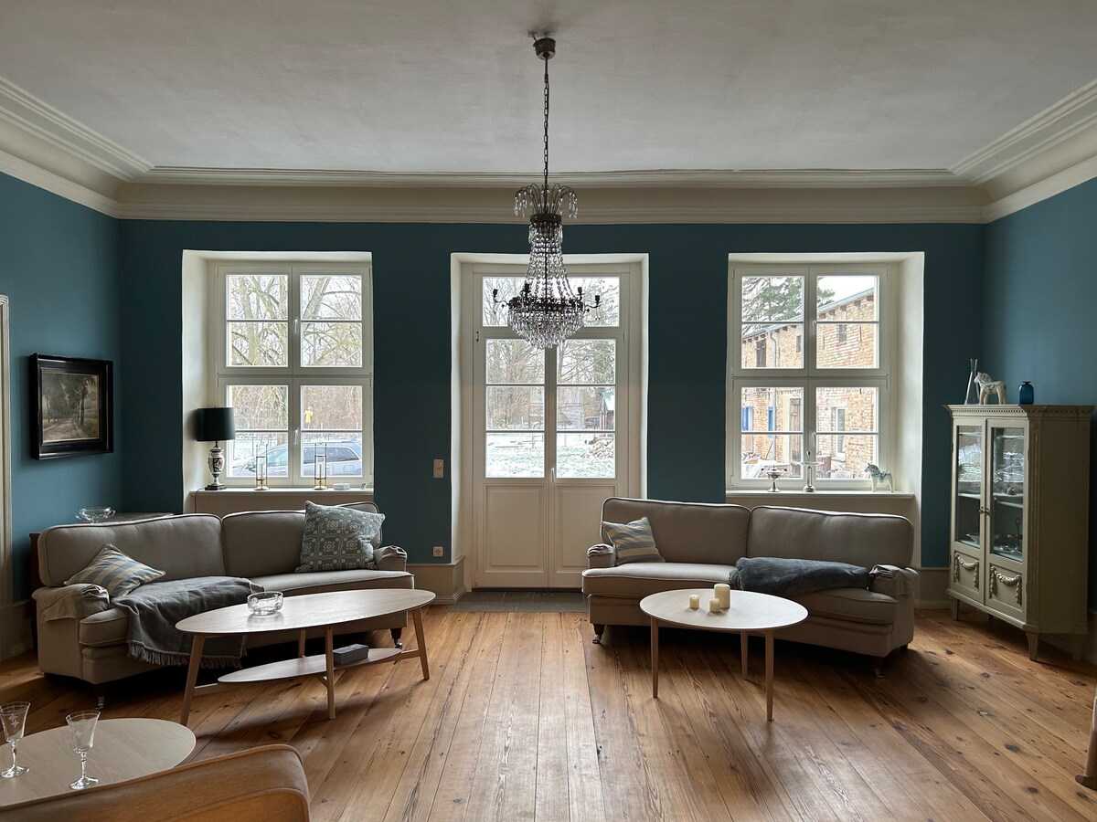 Zweiter Salon